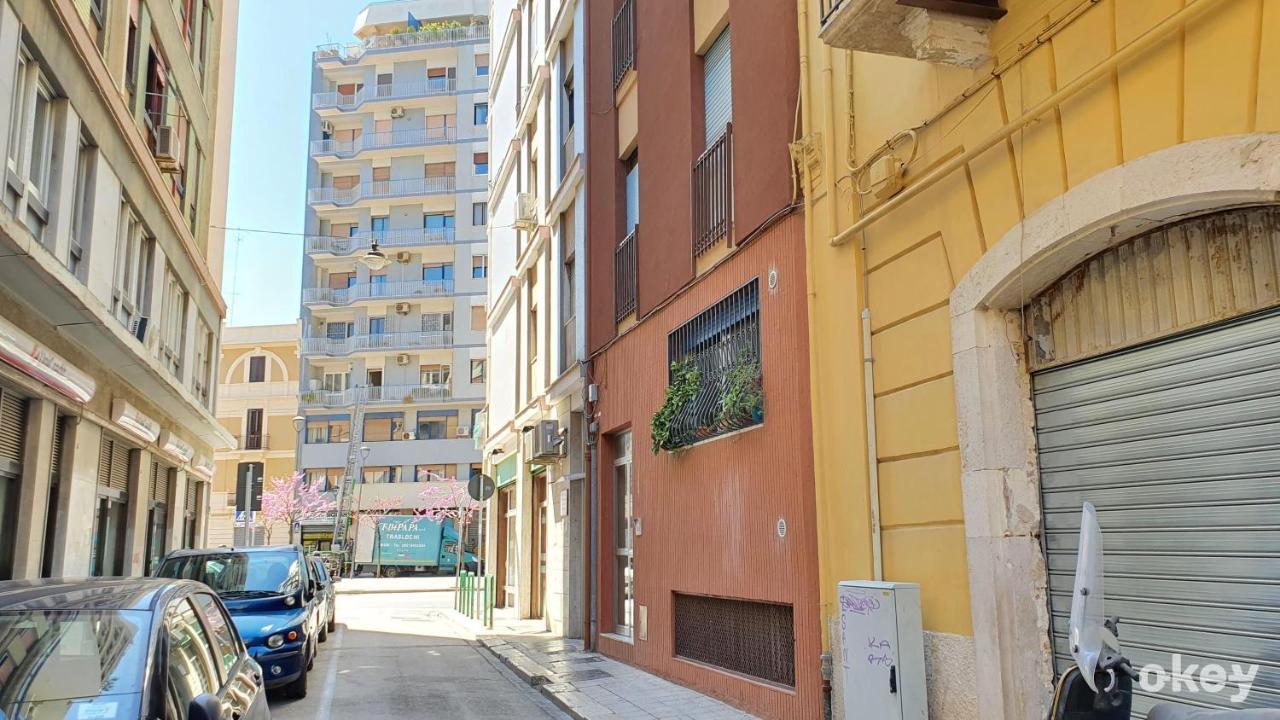 Ferienwohnung La Terrazza Tra I Tetti Studio - Bari Centro Exterior foto